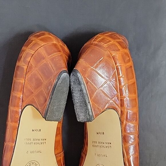 WORTHINGTON LEATHER TAYLOR POINTED TOE SLIP-ON SHOE - Picture 10 of 12